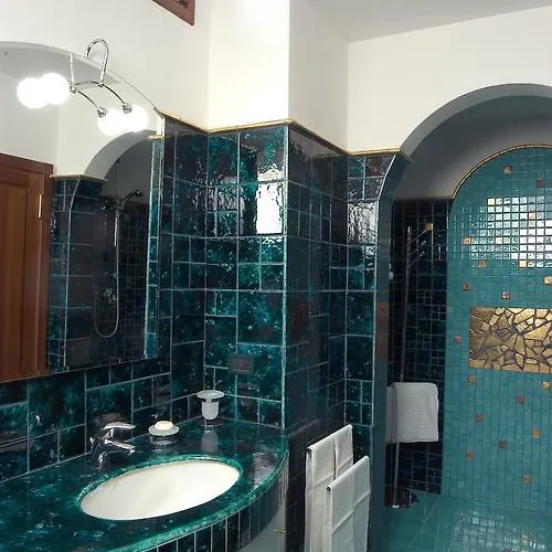 Апартаменты Michelangiolo Penthouse